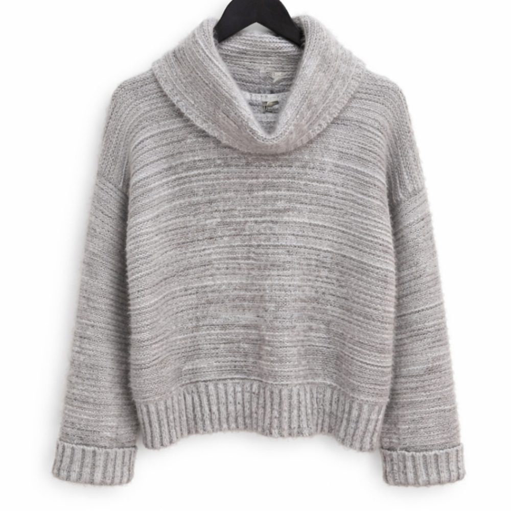 Olive + Oak Gray Cowl Neck Chunky Eyelash Knit Sweater Sz Med